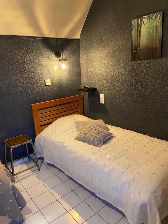 Bed and Breakfast La Pénate à Pluduno Extérieur photo